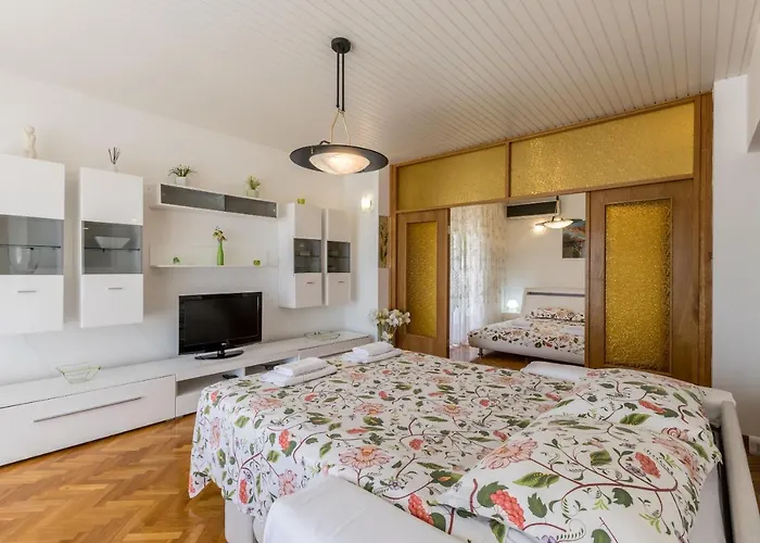 Apartment Villa Ratka